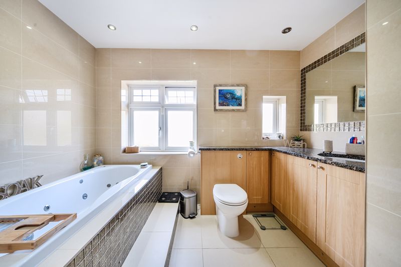 Bathroom- click for photo gallery